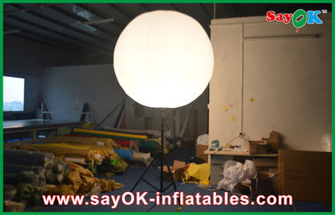 Υπαίθρια διακόσμηση φωτισμού γεγονότος διογκώσιμη, άσπρο διογκώσιμο μπαλόνι στάσεων με το τρίποδο
