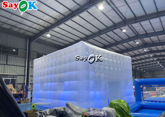Διογκώσιμη σκηνή αέρα κύβων των υπαίθριων ντυμένων PVC γιγαντιαίων οδηγήσεων με το μέγεθος συνήθειας ανεμιστήρων