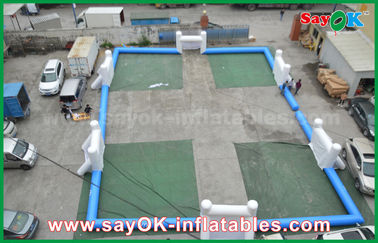 Διογκώσιμος κήπων φορητός διογκώσιμος αγωνιστικός χώρος ποδοσφαίρου PVC παιχνιδιών μπλε 0,4/τυποποιημένος ανεμιστήρας CE πισσών ποδοσφαίρου