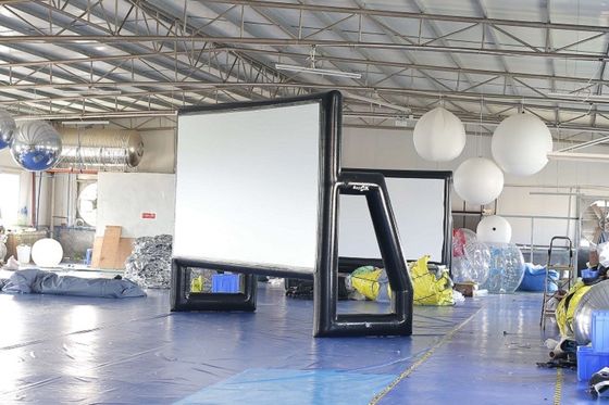 Χτύπημα - επάνω προβολέων οθόνης υπαίθρια αεροστεγής PVC οθόνη κινηματογράφων μουσαμάδων διογκώσιμη
