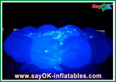 Φουσκωτά στηρίγματα White Party LED με μπάλα φουσκωτό λευκό χρώματος φουσκωτό σύννεφο για νυχτερινό κέντρο διασκέδασης