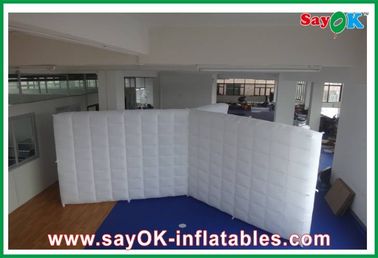 Προσαρμοσμένο φουσκωτό σκηνή Οικογενειακό αέρα φουσκωτό τοίχωμα διαχωρισμού / φουσκωτό LED φως κοινό τοίχωμα για γάμο