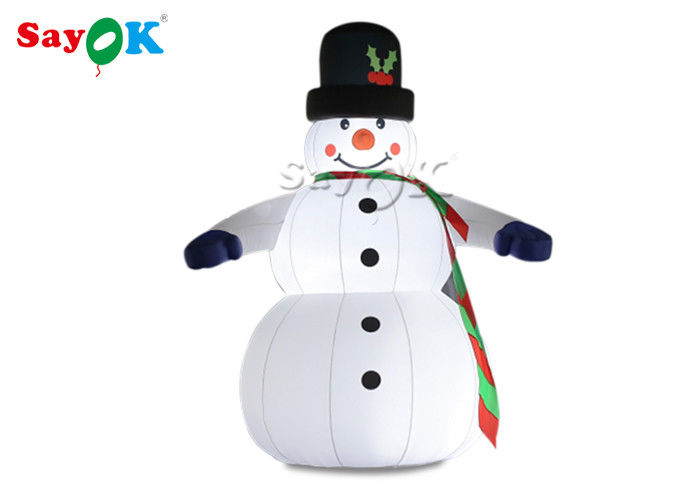 Διογκώσιμες διακοσμήσεις διακοπών υφασμάτων Oxfor που φορούν το μαύρο καπέλο και το χτύπημα γαντιών - επάνω χιονάνθρωπος Χριστουγέννων